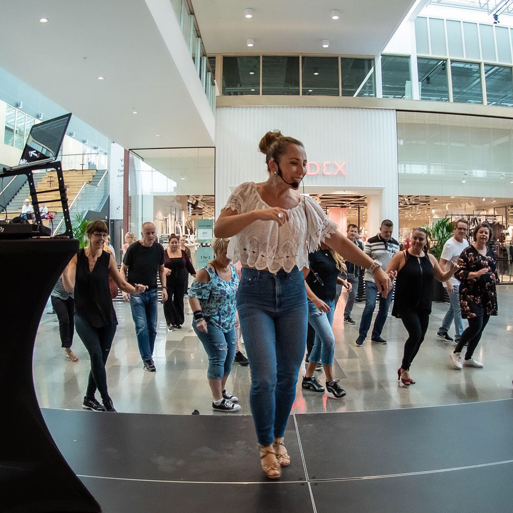 Salsaevent i galleria